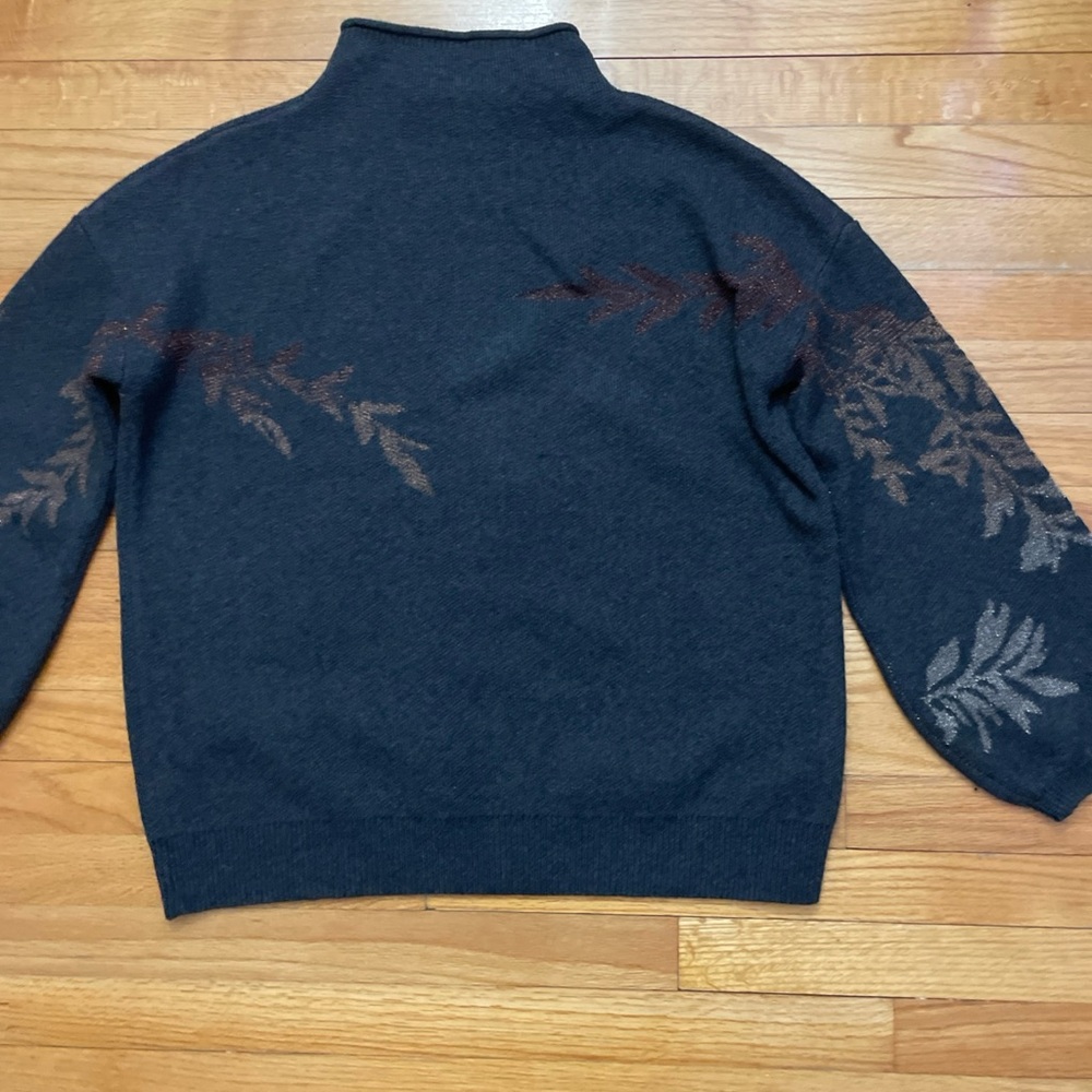 Garnet Hill Shimmering Vine Leaf Jacquard Knit‎ Ombre Sweater In Gray Size M - Picture 8 of 9